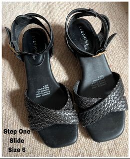 (Category: ) located in . Submitted by purgemycloset (Listing ID 1442453363, Image 1). Description: .