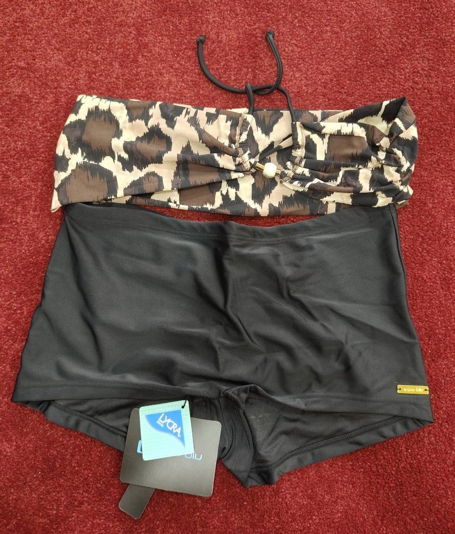 Swim Shorts & Bikini Bottoms Bundle (Category: Bikinis & Swimsuits) located in Davao. Submitted by paigeawesome (Listing ID 1442388308, Image 1). Description: ‼️👙SWIMWEARS FOR SALE 💸80 pesos each or take all for 400pesos ONLY) ☀️Brand new (Australian brands) 📏Sizes :S-M 📍Location: Juna Subd .Matina, D.C. 🏍️Pick-up/Delivery (DF shouldered by the buyer).