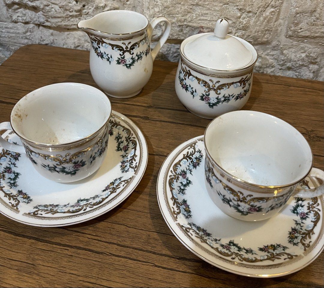 Teacup Gift set (Category: Coffee & Tea Tableware) located in San Fernando. Submitted by japansurpluselyu (Listing ID 1442348368, Image 2). Description: .