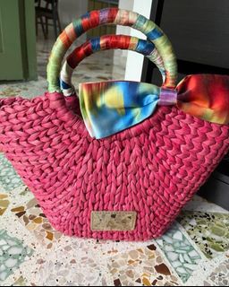 (Category: ) located in . Submitted by shopbuyfun (Listing ID 1442400673, Image 1). Description: .