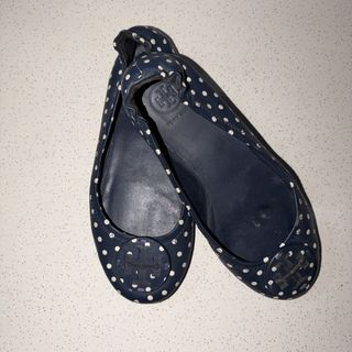 (Category: ) located in . Submitted by arboutique2021 (Listing ID 1442414678, Image 1). Description: .