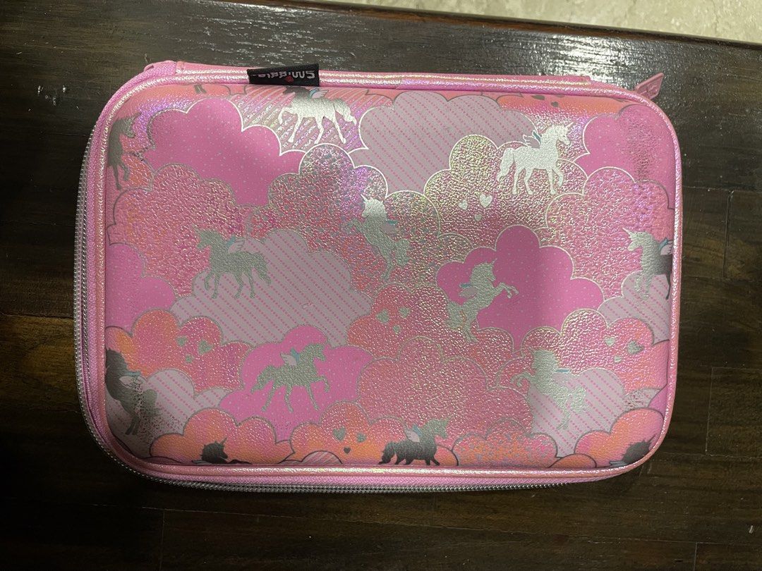 unicorn pencil case (smiggle) (Category: Everything Else) located in Singapore. Submitted by aderinire (Listing ID 1442473254, Image 3). Description: lightly used very clean smiggle pencil case with mirror color changing sequins and 3 compartments cash only meetup at beauty world, caldecott or somerset mrt .