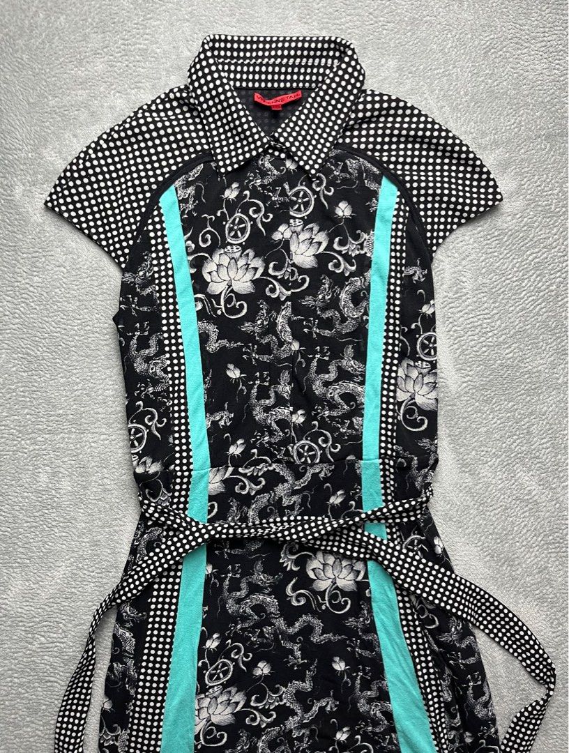Vivienne tam - Mesh Lotus Dragon (Category: Dresses) located in Makati City. Submitted by _m3tamorphosis (Listing ID 1442502654, Image 3). Description: Vivienne tam - Mesh Lotus Dragon size medium flaws: none 16.5 width 36.5 length 4999 + SF makati area.