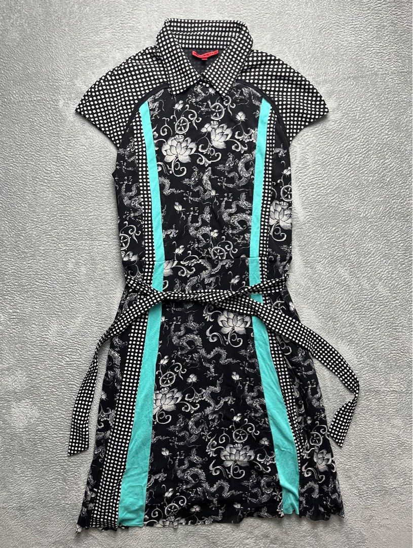 Vivienne tam - Mesh Lotus Dragon (Category: Dresses) located in Makati City. Submitted by _m3tamorphosis (Listing ID 1442502654, Image 1). Description: Vivienne tam - Mesh Lotus Dragon size medium flaws: none 16.5 width 36.5 length 4999 + SF makati area.