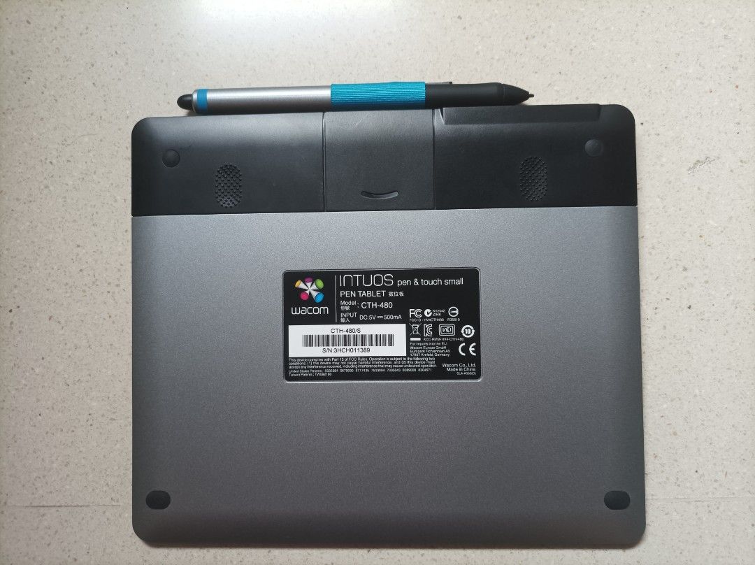 Wacom Intuos Pen & Touch Small CTH-480 Tablet