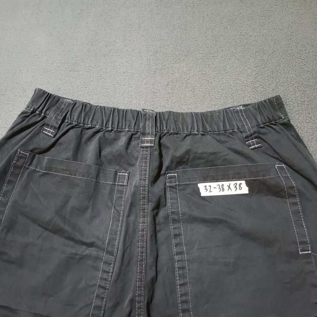 Wassup Pants (Category: Jeans) located in Manila. Submitted by eyldrn (Listing ID 1442443259, Image 3). Description: wassup pants ₱349 dimes W-32-37 L-38 T-12 H-9 condition 10/10 color rate 10/10.