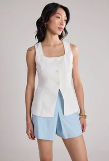 (Category: ) located in . Submitted by dailywears7 (Listing ID 1442377812, Image 1). Description: .
