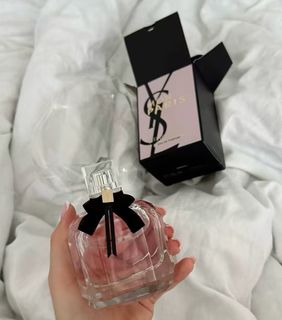 (Category: ) located in . Submitted by sellora_fashion (Listing ID 1442516550, Image 1). Description: .