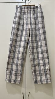 (Category: ) located in . Submitted by pym_shops (Listing ID 1442457380, Image 1). Description: .