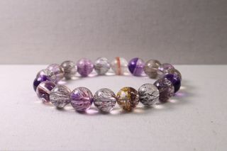 (Category: ) located in . Submitted by ssevencrystals (Listing ID 1431835268, Image 1). Description: .