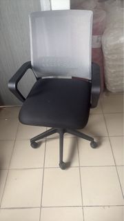 (Category: ) located in . Submitted by isellstuffatgoodprices (Listing ID 1442686698, Image 1). Description: .