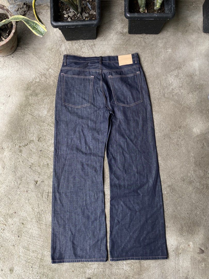 Acne Studios 2021M Raw Bootcut Denim Jeans (Category: Jeans) located in Bago City. Submitted by johnpaul_gidlayan (Listing ID 1442664639, Image 2). Description: Acne Studio 2021M Raw Bootcut Denim Jeans Item Details Size: 34 Lenght: 45 Leg Opening: 11.5 Rise: 12.5 Condition: Excellent condition to as new (needwash) Color Rate: 9.9/10 Flaws: None (Item color vary due to lighting) — Price: 2550+sf.