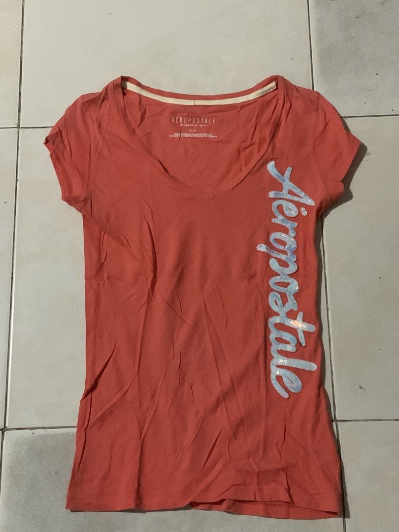 Aeropostale y2k shirt (Category: Shirts) located in Bacolor. Submitted by beyyuuhh (Listing ID 1442677742, Image 1). Description: .