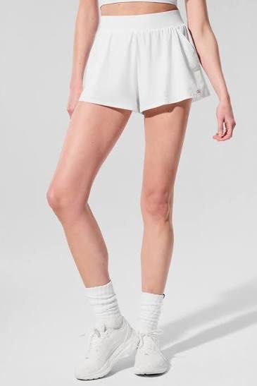 Alo yoga Breezy Short (Category: Activewear) located in Singapore. Submitted by Threebagsfull (Listing ID 1442665157, Image 3). Description: - Worn once - Hand washed - Retail price: $110 .