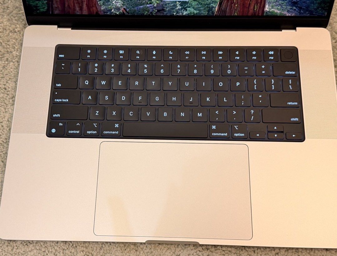 Apple MacBook Pro 16-inch M4 Max Chip - 36GB - 1TB Storage476837992633487362
