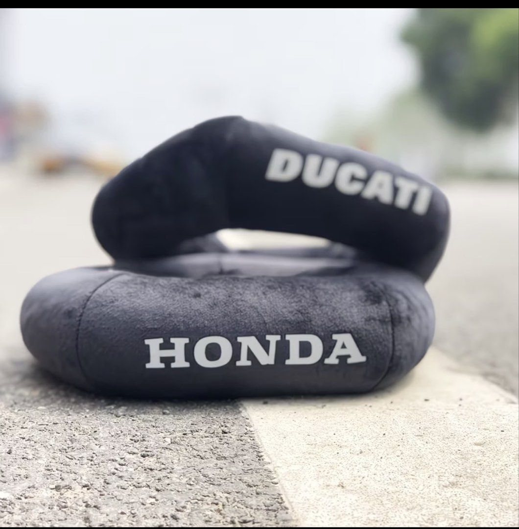 Arai Helmet with Ducati & Honda lettering Neck Pillows (Category: Motorcycle Accessories) located in Singapore. Submitted by yamanakako_wind (Listing ID 1442598021, Image 3). Description: Arai, Honda, Ducati. - neck pillow one colour - neck pillow - Helmet for display purposes only - Neck pillows are soft and comfortable.