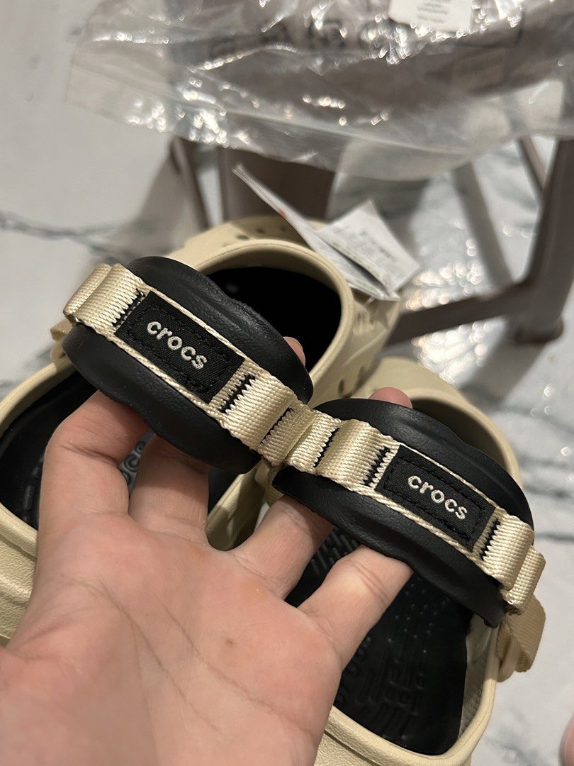 Authentic💯Bone Black Crocs echo clog (Category: Slippers & Slides) located in Valenzuela. Submitted by julianjohn98 (Listing ID 1442690631, Image 3). Description: Brand new for sale M8 size Crocs echo clog.