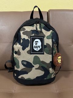 (Category: ) located in . Submitted by sellclothesandbag (Listing ID 1442713262, Image 1). Description: .