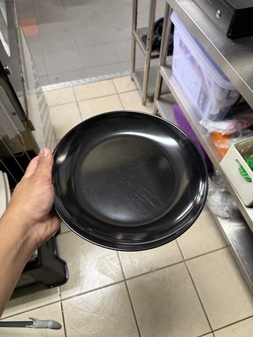 Black Plates and Dipping Bowls Set476437283991736321