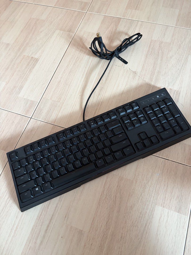 Black Wired Full-Size Keyboard476485374203013121