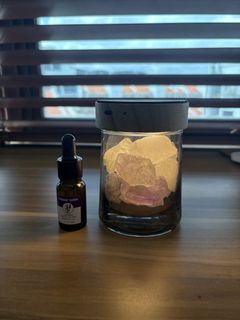 (Category: ) located in . Submitted by skincare_queen (Listing ID 1442603968, Image 1). Description: .