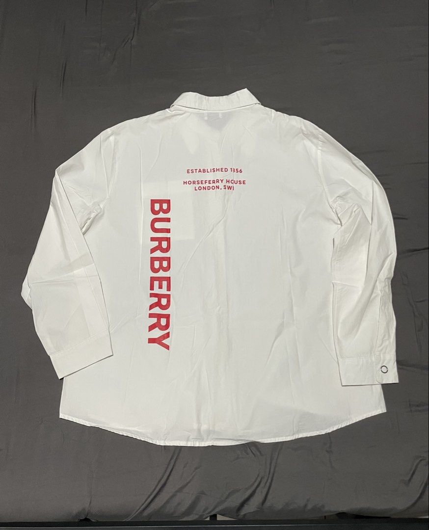 Burberry Polo Longsleeve Shirt (Large) (Category: Tshirts & Polo Shirts ) located in Mandaluyong City. Submitted by nathanielpudz (Listing ID 1442632986, Image 2). Description: +sf Length: 27.5 Width: 24.5 condition: 9.5/10 color rate: 9.8/10 no issue.