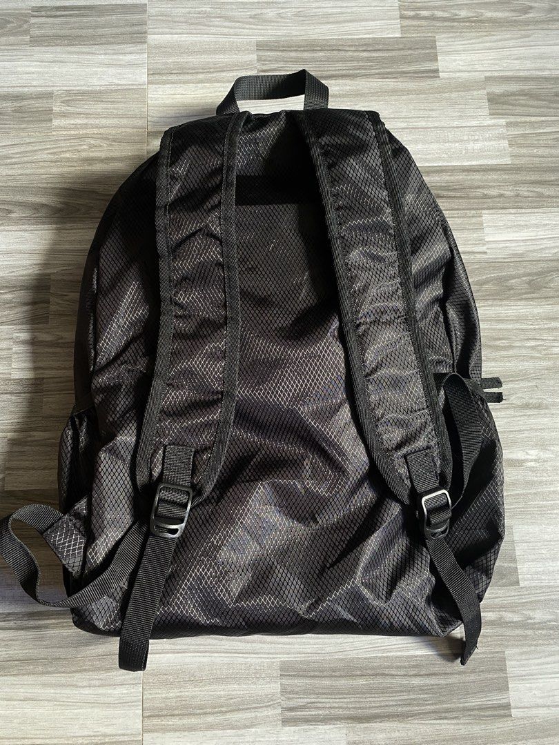 Camel 🐪 foldable backpack 🎒 black (Category: Backpacks) located in Antipolo. Submitted by marcoandpaolomerchandise (Listing ID 1442588013, Image 3). Description: CAMEL BACKPACK 🎒 FOLDABLE BAG EMERGENCY 🚨 BAG BRAND NEW BLACK With Etiquette Light weight Quality Materials Location: Pagrai Antipolo SF : 100 Please po , HUWAG po mag offer kung hindi sure buyer , kase once nag Offer kayo nahingi ng Review si Carousell sa Account mo. CLICK OFFER lan