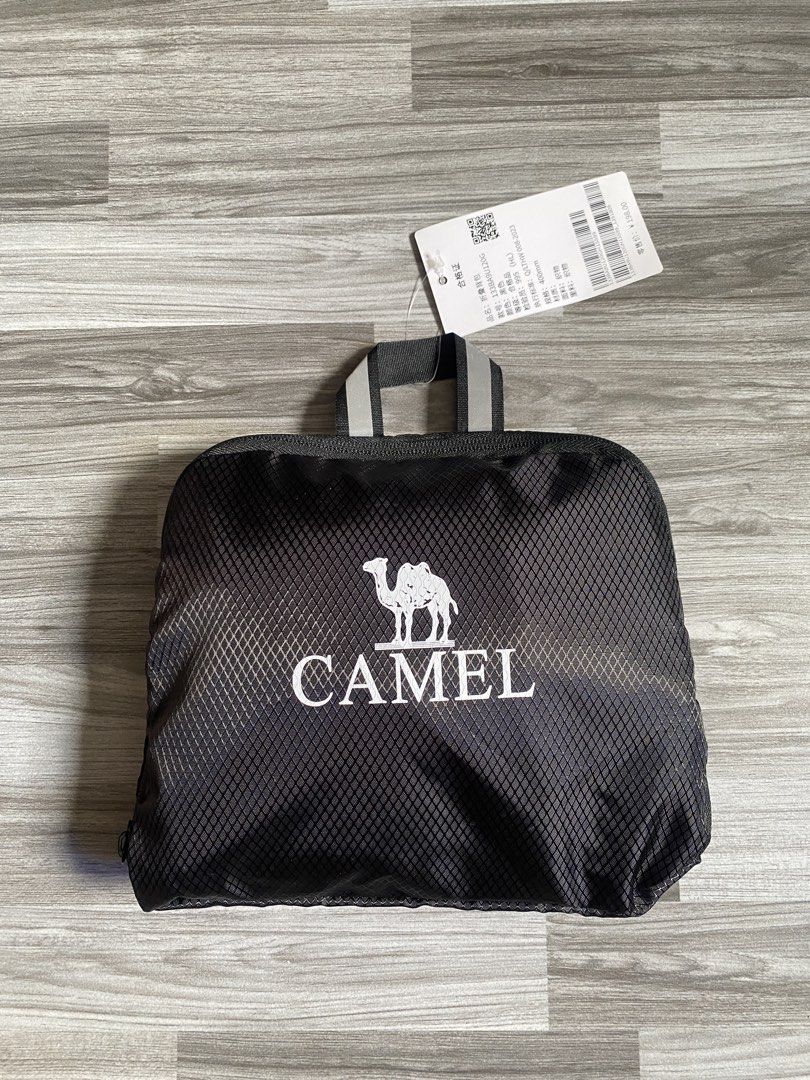 Camel 🐪 foldable backpack 🎒 black (Category: Backpacks) located in Antipolo. Submitted by marcoandpaolomerchandise (Listing ID 1442588013, Image 2). Description: CAMEL BACKPACK 🎒 FOLDABLE BAG EMERGENCY 🚨 BAG BRAND NEW BLACK With Etiquette Light weight Quality Materials Location: Pagrai Antipolo SF : 100 Please po , HUWAG po mag offer kung hindi sure buyer , kase once nag Offer kayo nahingi ng Review si Carousell sa Account mo. CLICK OFFER lan