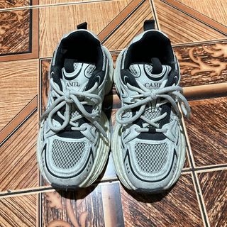 (Category: ) located in . Submitted by rie.declutter (Listing ID 1442648866, Image 1). Description: .