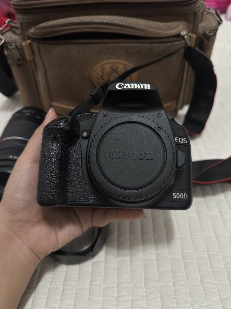 Canon EOS 500D w/ complete accessories (Category: Cameras) located in Baler. Submitted by roshtuff.ph (Listing ID 1442592424, Image 3). Description: Inclusions: • 58 mm lenses: efs 18-55mm ef 75-300mm f/4-5.6 III • new battery and charger • 16GB and 2GB SD cards • leather bag • tripod .