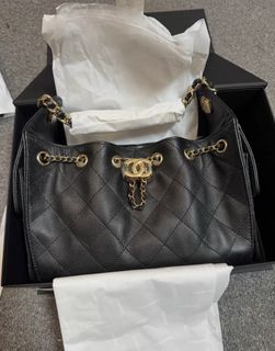 (Category: ) located in . Submitted by chicluxury (Listing ID 1442725160, Image 1). Description: .