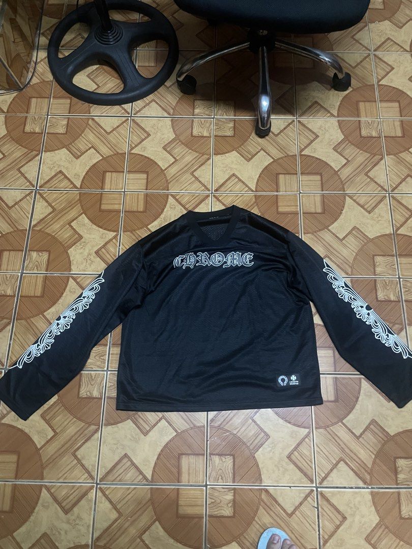 Chrome Hearts Long Sleeve Shirt (Category: Activewear) located in Quezon City. Submitted by bulacanand56934 (Listing ID 1442671574, Image 1). Description: - Black long sleeve mesh shirt - Features iconic Chrome Hearts branding on front and back - No issue - Like new condi - Fit to 5’5 - 5’6.