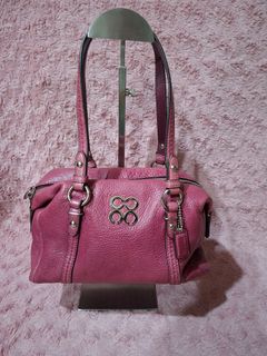 (Category: ) located in . Submitted by abc.apparels (Listing ID 1442635447, Image 1). Description: .