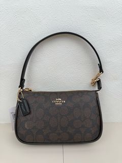 (Category: ) located in . Submitted by fascinating.bag.mall (Listing ID 1442671358, Image 1). Description: .