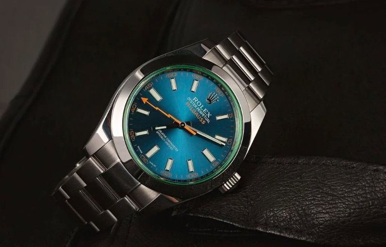[Collector Edition] FULL SET W TAG Rolex Oyster Perpetual Milgauss 116400GV Blue Dial Watch (Category: Watches) located in Singapore. Submitted by heyhey_youyou (Listing ID 1442614119, Image 2). Description: - Rolex Oyster Perpetual Milgauss - Striking blue dial with iconic green accents - Durable stainless steel case and bracelet - Reliable automatic movement - A fantastic addition for any watch collector Full set with white tag, full factory st