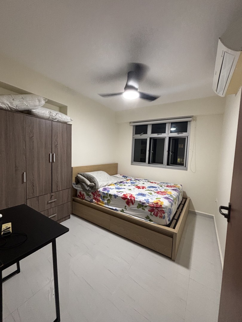 (Category: ) located in . Submitted by yeeet4 (Listing ID 1442661762, Image 1). Description: .