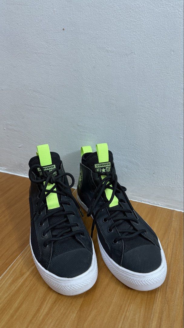 Converse Chuck Taylor All Star Ultra Mid Black (Category: Sneakers) located in Marilao. Submitted by deserve101 (Listing ID 1442612017, Image 1). Description: ✨ Unisex 👟 Lightweight and comfortable for daily wear ✅ Good condition 📏 Size: US 7.5 Men’s / US 9.5 Women’s 💰 Price: ₱1,090 📩 Message me for more photos and details. Thanks! ☺️.