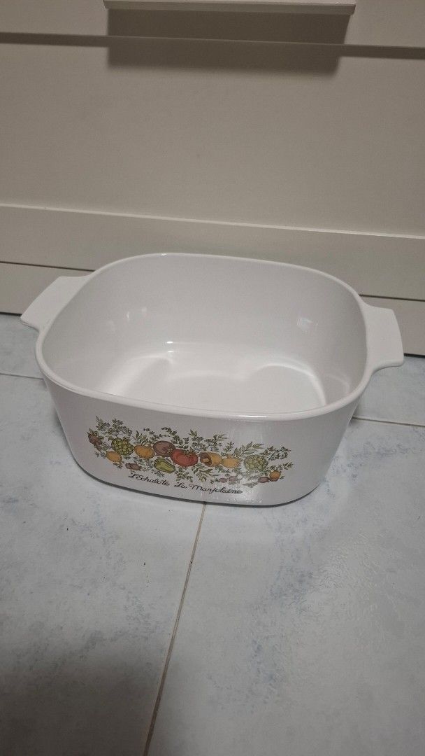 CorningWare La Marjolaine Casserole Dish WITHOUT  LID  (2L)