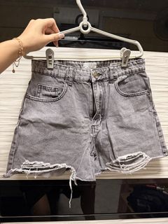 (Category: ) located in . Submitted by zene_ (Listing ID 1442709290, Image 1). Description: .