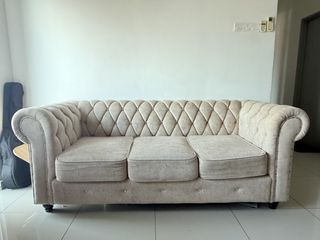 (Category: ) located in . Submitted by dinie_ishak (Listing ID 1442682918, Image 1). Description: .