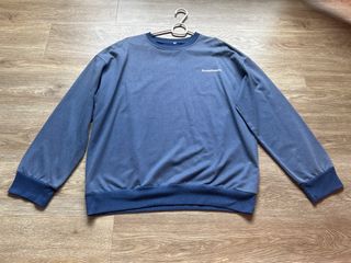(Category: ) located in . Submitted by help_girl_clear_her_cupboard (Listing ID 1442564031, Image 1). Description: .