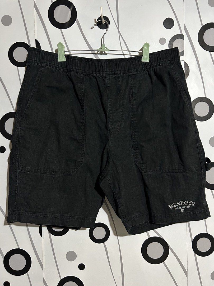 DC Shoes Mechanic Shorts (Category: Shorts) located in Cebu City. Submitted by patspickph (Listing ID 1442651961, Image 2). Description: These black DC Shoes Mechanic Shorts feature an elastic waist and embroidered logo detailing on the front and logo patch at the back. W34-36 pwd lagyan ng lace pwd din wala. Length 19.5 Good Condition.