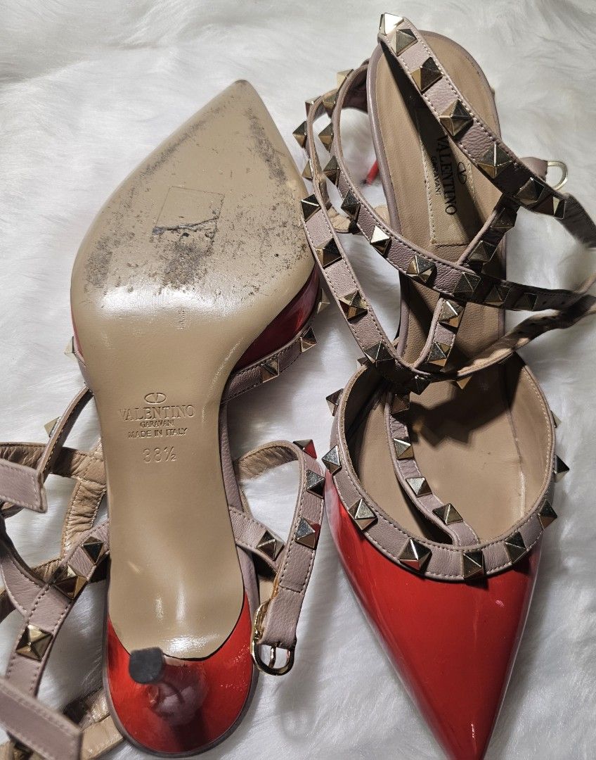 Decluttering (Category: Luxury Bags & Wallets) located in Makati City. Submitted by a.a194 (Listing ID 1442585649, Image 3). Description: all original decluttering items all are used but not abused.