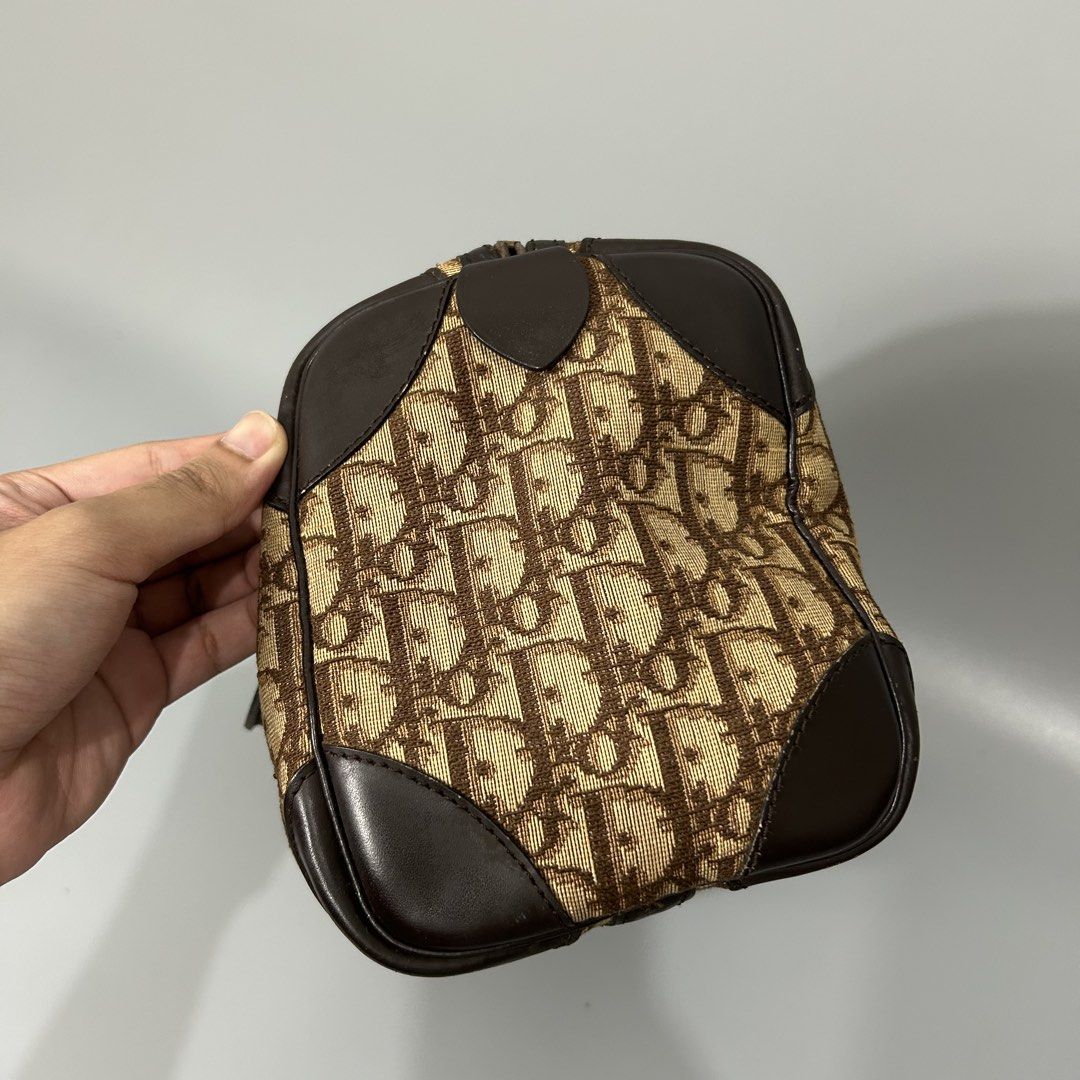 Dior Trotter Boston Bag (Category: Luxury Bags & Wallets) located in Makati City. Submitted by wisyo (Listing ID 1442717273, Image 3). Description: Dior Trotter Boston Bag Guaranteed Authentic Rank AB Metro Manila / Lalamove.