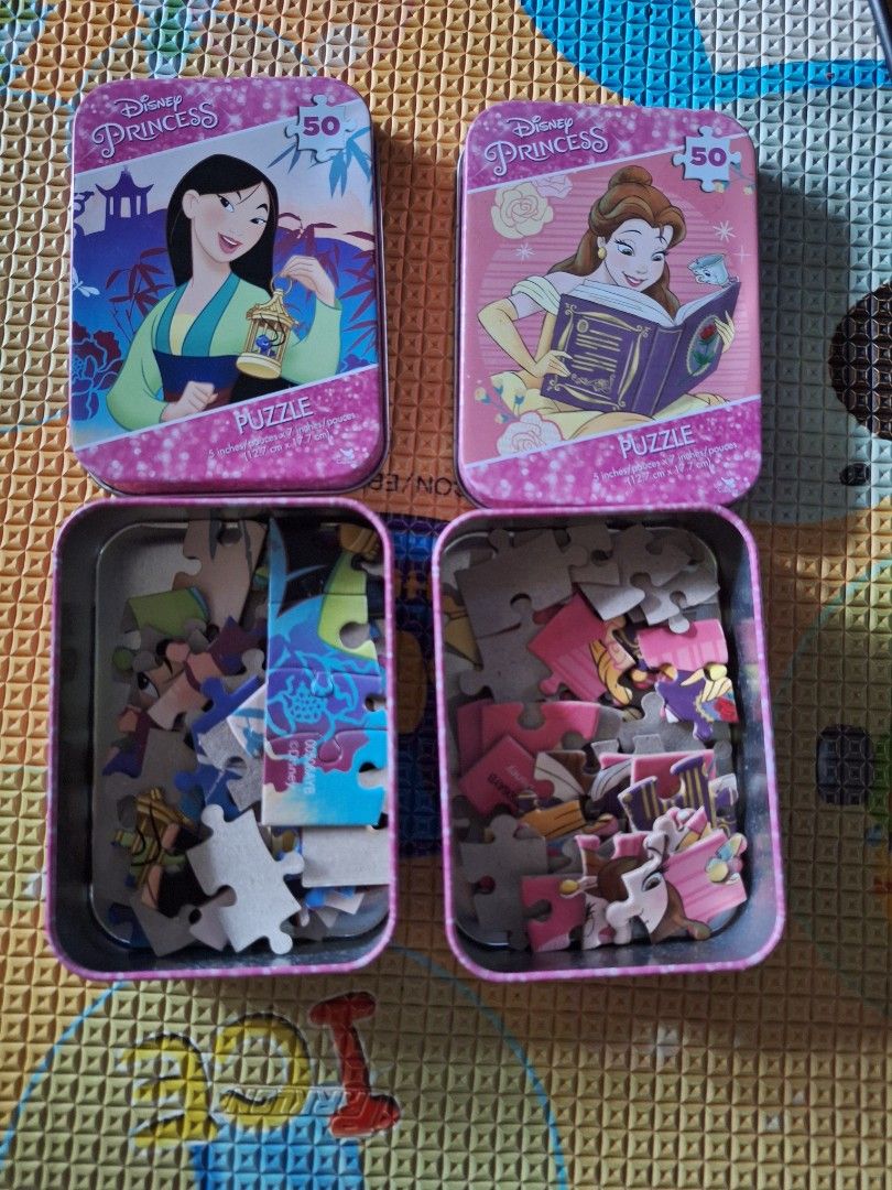 Disney Puzzle Bundle (Category: Board Games & Puzzles) located in Caloocan City. Submitted by mazed22 (Listing ID 1442728490, Image 2). Description: .
