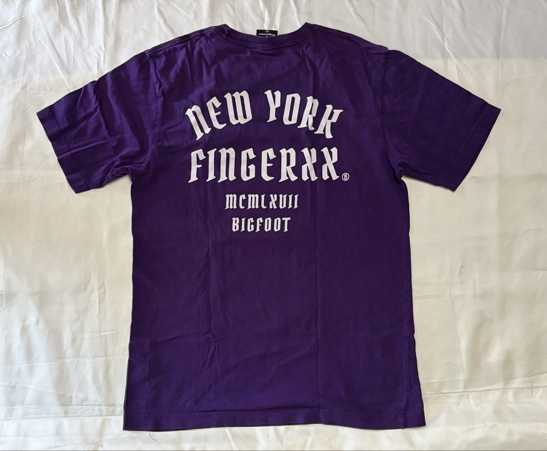 Fingercroxx NY T-shirt (Category: Tshirts & Polo Shirts ) located in Quezon City. Submitted by archivesbya (Listing ID 1442616343, Image 3). Description: Fingercroxx NY T-shirt Size: M Color rate: 10/10 Width: 19 inch Length: 26 inch Issue: None solid back print .