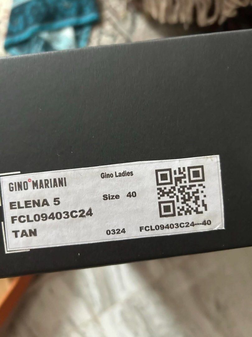 flat shoes (Kategori: Sepatu Wanita) berada di Jakarta Pusat. Dikirim oleh cukinggg (ID iklan 1442673708, Gambar 2). Deskripsi: tidak ada minus ya sh0p1 bisa jadi 280.