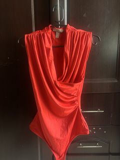 (Category: ) located in . Submitted by lovelyclothingg (Listing ID 1442602175, Image 1). Description: .