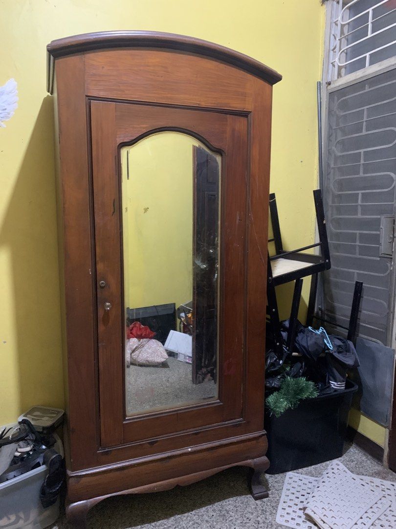 Huge Solid Narra Cabinet (Category: Shelves, Cabinets & Racks) located in Quezon City. Submitted by sojisup (Listing ID 1442679141, Image 3). Description: Preserved huge solid Narra antique cabinet. In very good condition. Thank you .