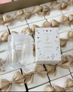 (Category: ) located in . Submitted by thedana.wedding (Listing ID 1442628037, Image 1). Description: .
